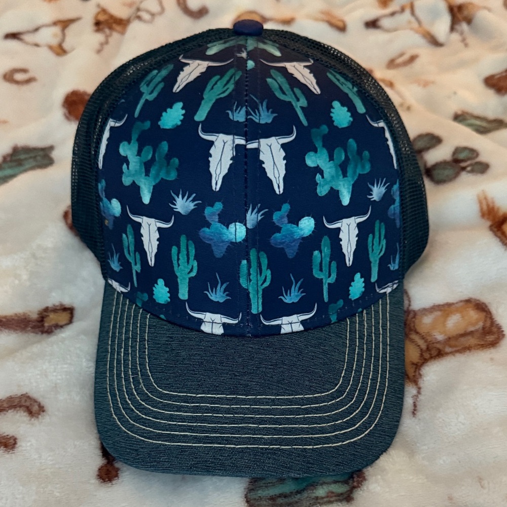 Cactus and Skull Print Trucker Hat